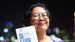 Trinity Ngobrol Tips Menulis Perjalanan di Kantor detikcom