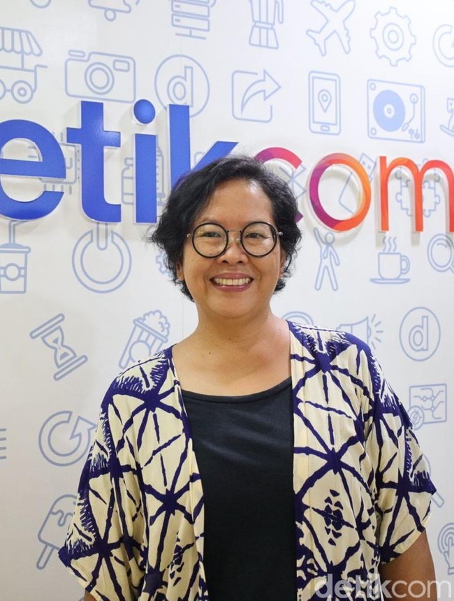 Trinity Ngobrol Tips Menulis Perjalanan di Kantor detikcom