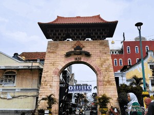 Pasar Baru Jejak Pasar Elite Batavia, Eksis Hingga Kini