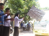 Walkot Kediri Vinanda Kirim 7 Truk Bantuan ke Aceh dan Sumatera Utara