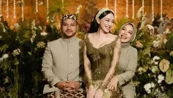 Semua Mata Tertuju ke Kecantikan Amanda Zahra saat Siraman