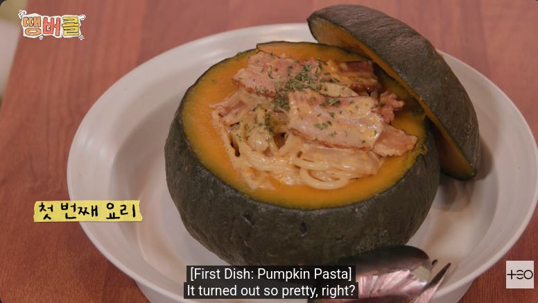 Doyoung NCT Doyoung NCT masak spaghetti buat Jisoo BLACKPINK dan Jinyoung GOT7