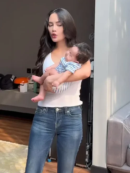 Erika Carlina