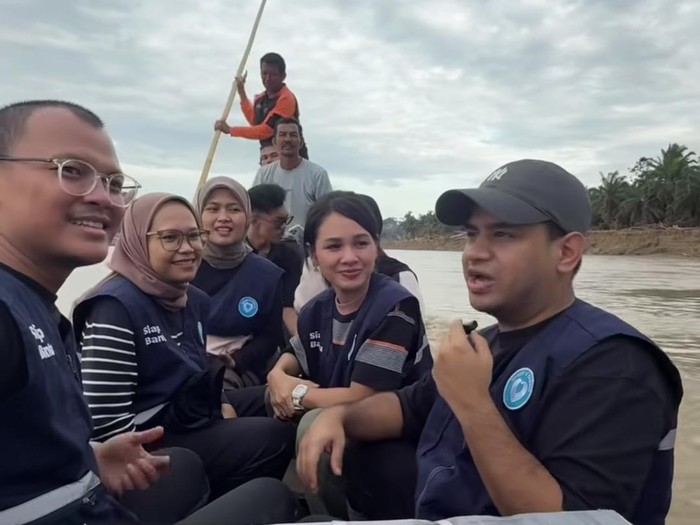 Fadil Jaidi datang langsung ke Desa Sekumur, Aceh Tamiang, Aceh.