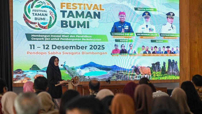 Festival Taman Bumi (Geopark) menjadi ajang konsolidasi bagi periset dan pengelola Geopark dari berbagai daerah di Indonesia.