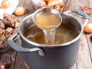 7 Makanan Kaya Kolagen yang Bermanfaat untuk Kesehatan Kulit