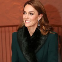 Acara Christmas Carol tahunan yang digagas Kate Middleton kembali digelar meriah di Westminster Abbey, London, Selasa (9/12/2025). Together at Christmas, yang kini memasuki tahun kelimanya, menghadirkan suasana hangat penuh kebersamaan, deretan bintang tamu, serta pesan tentang pentingnya menjangkau sesama. Foto: dok. Getty Images