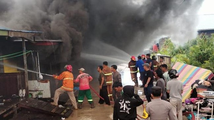 Kebakaran di Kutai Kartanegara tewaskan 3 anak bersaudara.