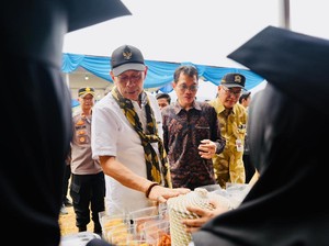 Wamensos Graduasi 300 KPM PKH, Tegaskan Kemandirian Jadi Target Utama