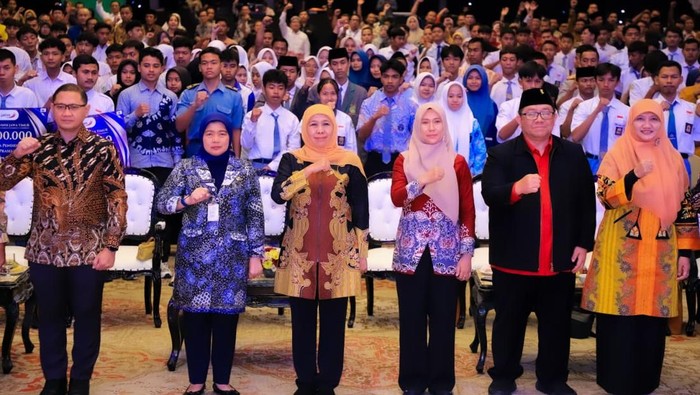 Khofifah Bikin Program Bantuan Pendidikan Prasejahtera, Ini Targetnya