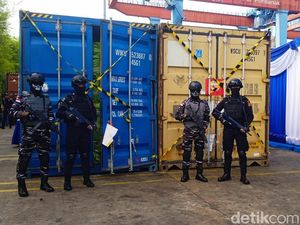 Temuan 2 Kontainer Rokok Ilegal Kamboja di Pontianak, Modus Alamat Fiktif