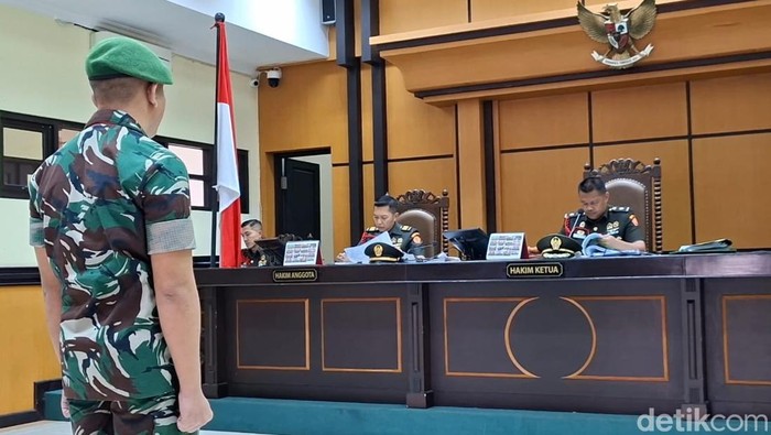 Siksa-Tuduh Prada Lucky Gay, Lettu Faisal Dituntut 12 Bui-Dipecat dari TNI