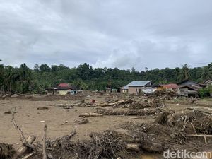 Korban Meninggal Bencana di Sumatera Capai 1.053 Orang dan 200 Hilang