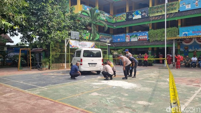 Petaka Mobil MBG Tabrak 20 Guru-Siswa, Sopir Alasan Salah Injak Pedal