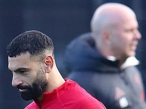 MLS Siap Sambut Salah, Sarankan Tanya-tanya ke Messi Dulu