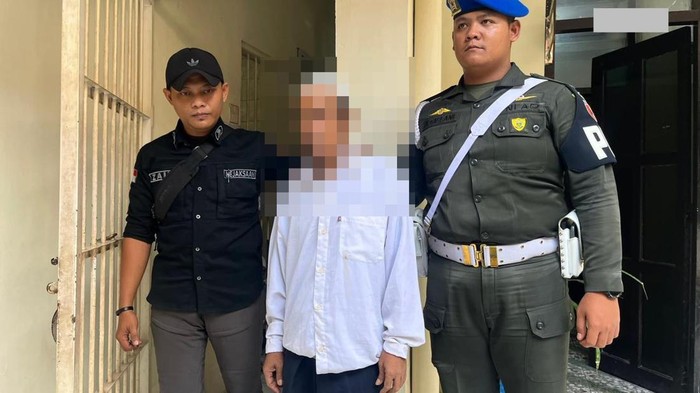 Pemulung Mojokerto Perkosa Anak Teman Dituntut 13 Tahun Bui-Denda Rp 1 M