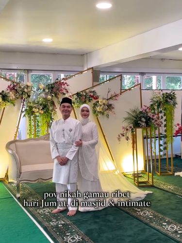 Pernikahan Ala Gen Z Jasa penyedia busana pengantin Muslimah, membagikan momen pernikahan ala gen z hangat dan sakral bisa menjadi inspirasi. Unggahan tersebut langsung viral di media sosial.