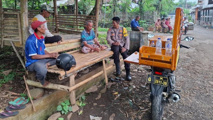 Program Kopling Polres Pasuruan Disambut Antusias Warga