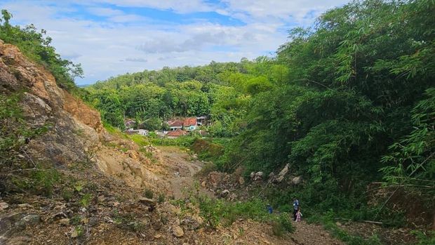 Trek Run to Geopark di Desa Gununggajah, Kecamatan Bayat, Klaten.