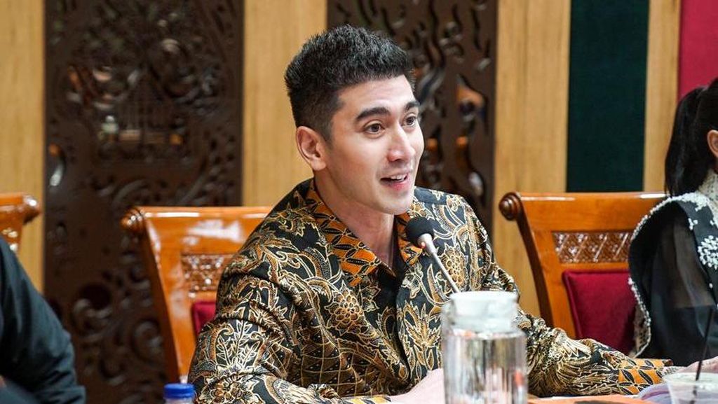 Verrell Bramasta Tak Henti Beraksi Jelang Akhir 2025