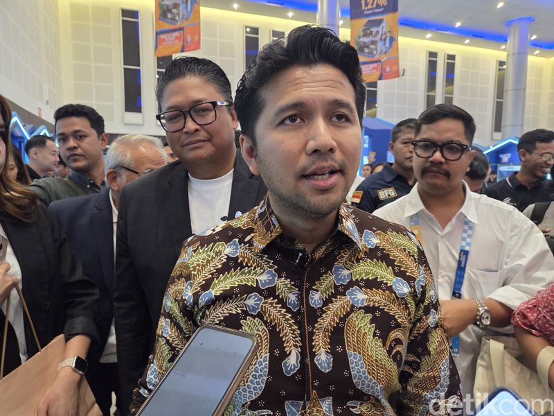 Wagub Emil Dardak di acara Livin' Fest 2025 Wagub Emil Dardak di acara Livin' Fest 2025