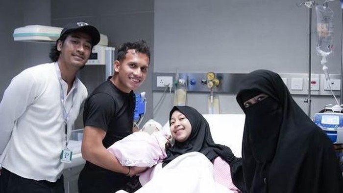 Adiba Khaza dan Egy Maulana Sambut Kelahiran Anak Pertama