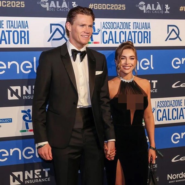 Potret Pacar yang Temani Scott McTominay di Napoli, Dijuluki Queen of Italy