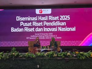4 Tantangan Wajib Belajar 13 Tahun: Kurangnya Sekolah-Rendahnya Kualitas Guru