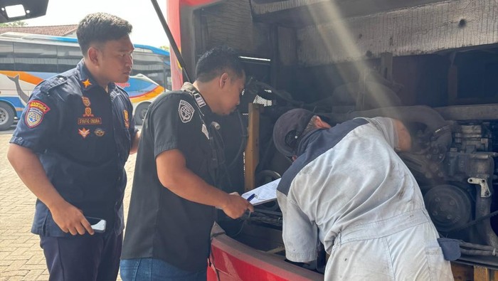 Dishub Sidoarjo-Jatim Perketat Ramp Check Bus Jelang Nataru