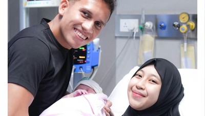 Adiba Khanza Melahirkan Anak Pertama, Welcome Baby Elara