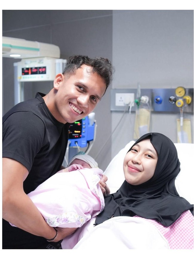 Adiba Khanza Melahirkan Anak Pertama, Welcome Baby Elara