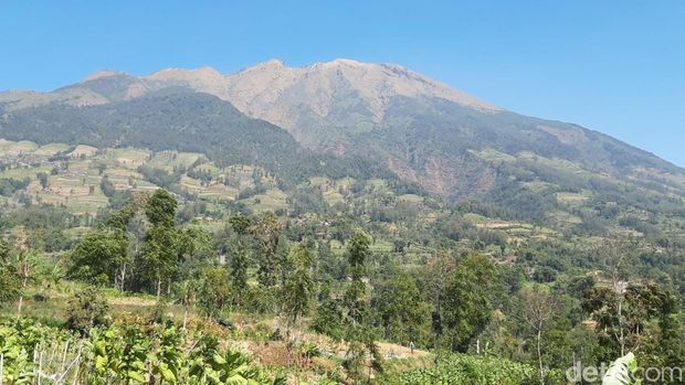 Gunung Merbabu