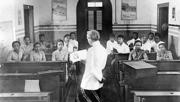 Ilustrasi Sekolah Lama Ilustrasi Sekolah Lama