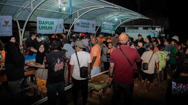 J99 Corp Serahkan Bantuan-Dirikan Dapur Umum