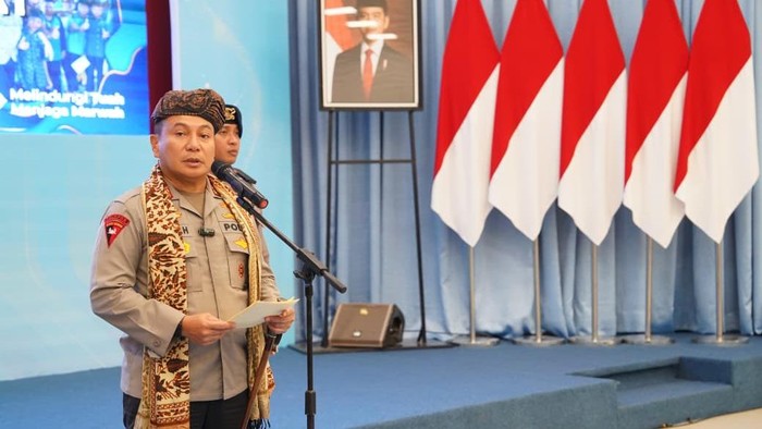 Misi Kemanusiaan di Sumbar Tuntas, Kapolda Riau Apresiasi Dedikasi Personel