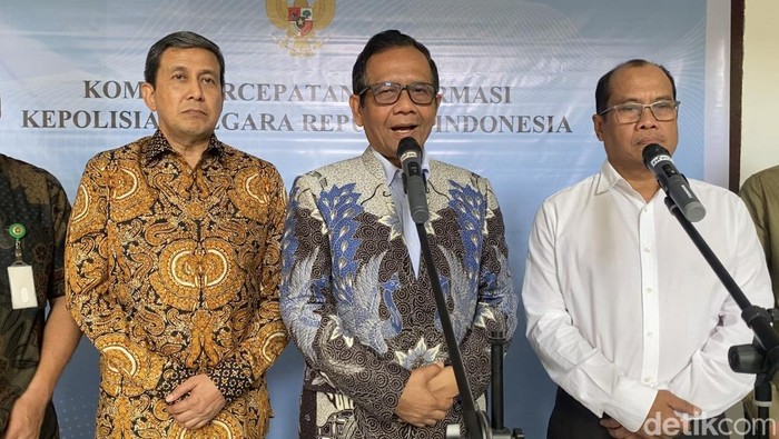 Komisi Reformasi Polri Dapat Masukan Agar Kapolri Dipilih Presiden Langsung