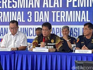 Video Habis Ancam Bekukan, Purbaya Kini Puji Bea Cukai: Perlu Digebuk Aja