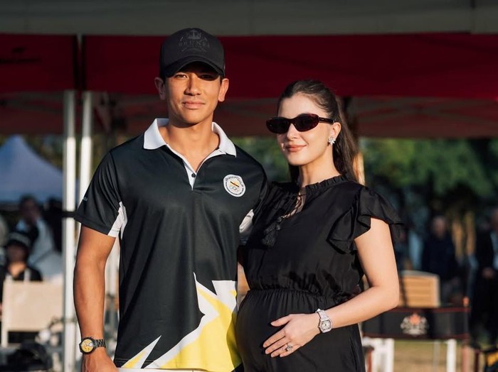 Pangeran Brunei Abdul Mateen dan Anisha Rosnah.