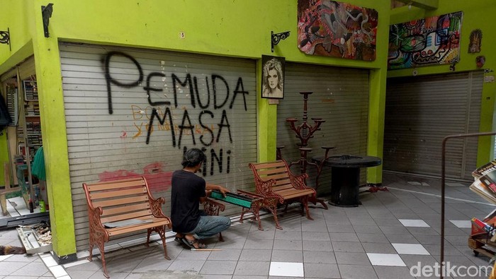 Pasar Nostalgia di Surabaya