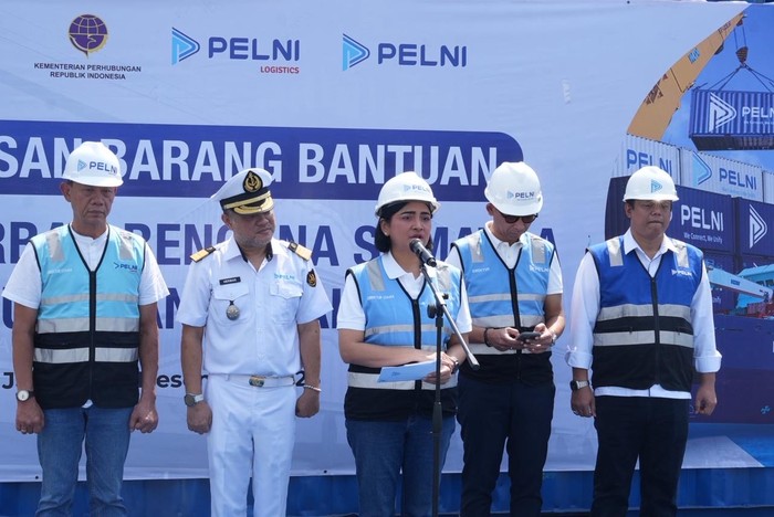 PELNI Berangkatkan 15 Kontainer Bantuan untuk Korban Banjir Sumatera