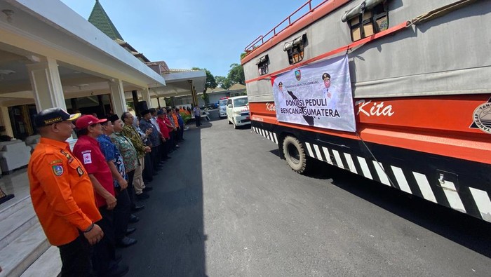Pemkab Jombang Kirim Bantuan Rp 1 M dan Kebutuhan Pokok ke Sumatera