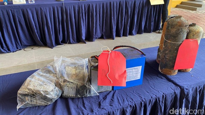 Polisi Beber Barang Bukti Kebakaran Terra Drone, Ada Baterai Berjelaga