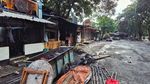 Luluh Lantak! Potret Warung Makan Dibakar di Kalibata, Buntut Ricuh Matel