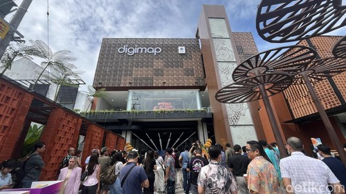 PT Mitra Adiperkasa (MAP) meresmikan gerai Imaginaria by Digimap di Jalan Sunset Road, Seminyak, Bali.Jumat (12/12/2025). (Foto: Rizki Setyo/detikBali)