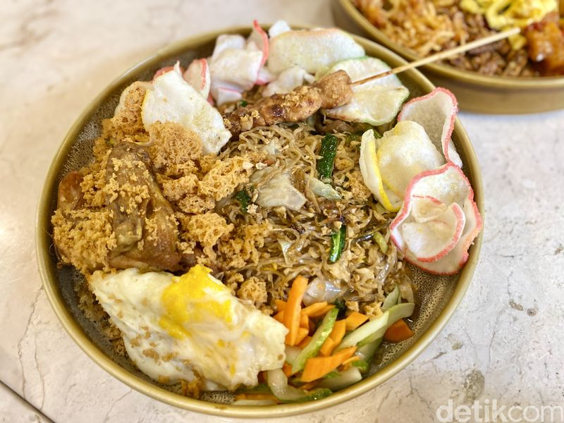 Roemah Kraton: Puas Makan Nasi Tungku hingga Nasi Campur ala Kraton di Tebet