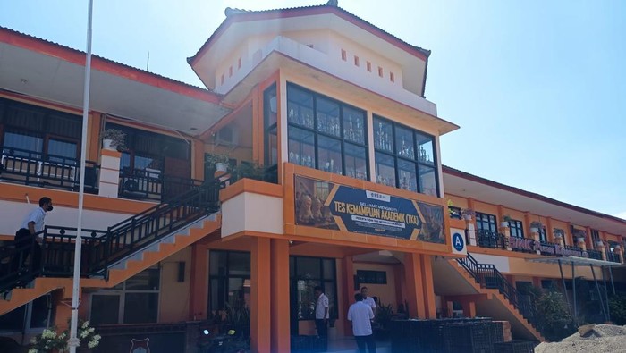 Viral Dugaan Pungli Rp 4 Juta di SMKN 2 Ponorogo, Sekolah Membantah