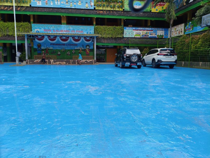 Suasasa SDN Kalibaru 01 Pagi pada Jumat (12/12/2025)-(Kurniawan/detikcom)