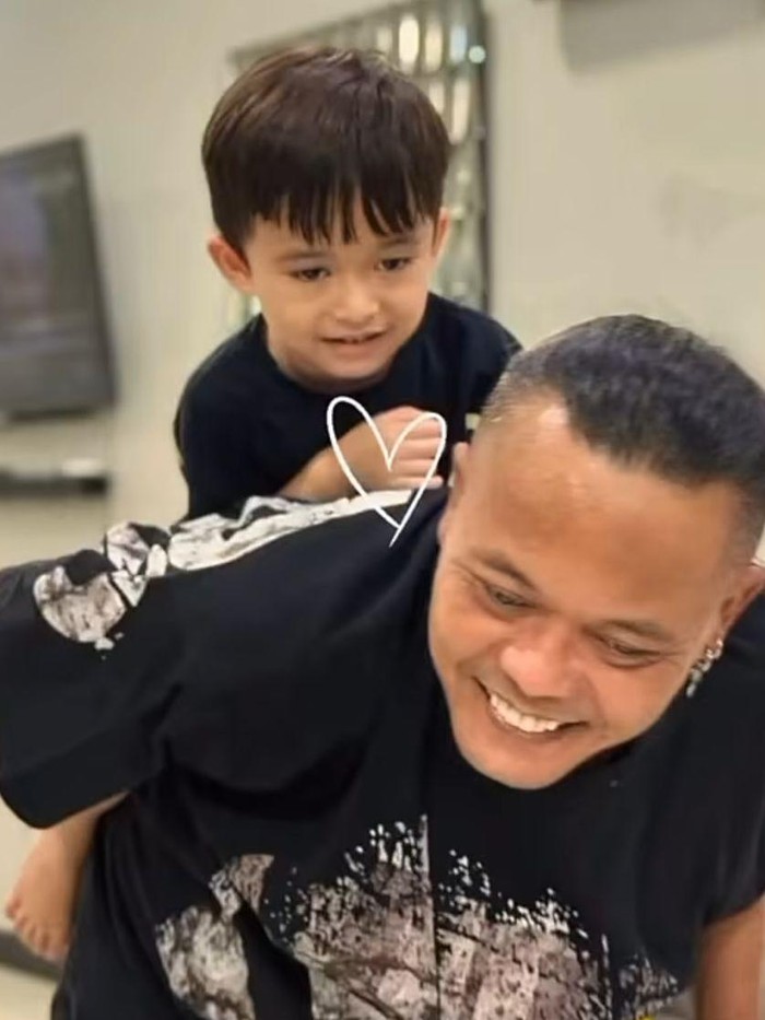 Sule dan adzam
