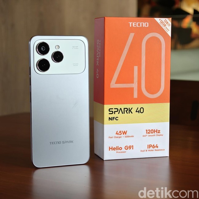 Unboxing Tecno Spark 40, HP Rp 1 Jutaan Mirip iPhone 17 Pro Max