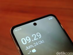 Unboxing Tecno Spark 40, HP Rp 1 Jutaan Mirip iPhone 17 Pro Max